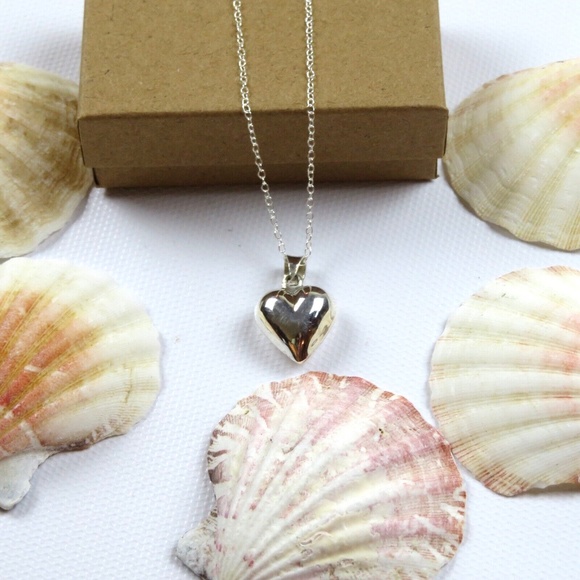 NEW- Sterling Silver Puff Heart Charm silver chain Necklace 16" - Picture 3 of 5